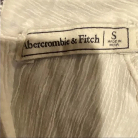 - Abercrombie &Fitch cold shoulder embroid… - Picture 7 of 7
